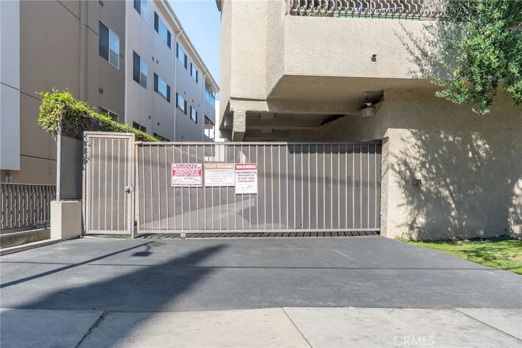 Additional image 73 of 4647 Willis Ave, Sherman Oaks, CA 91403