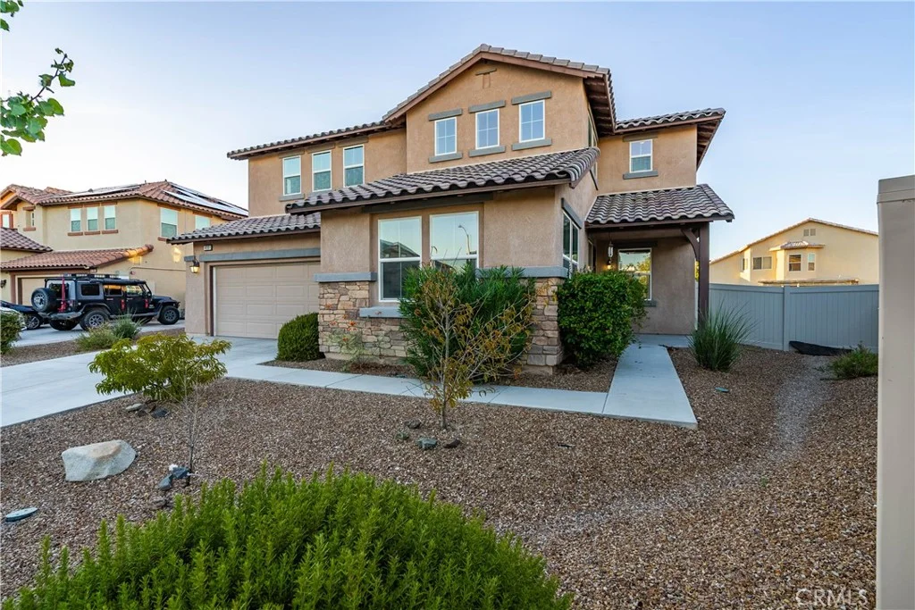 4133 W Avenue J7, Lancaster, CA 93536
