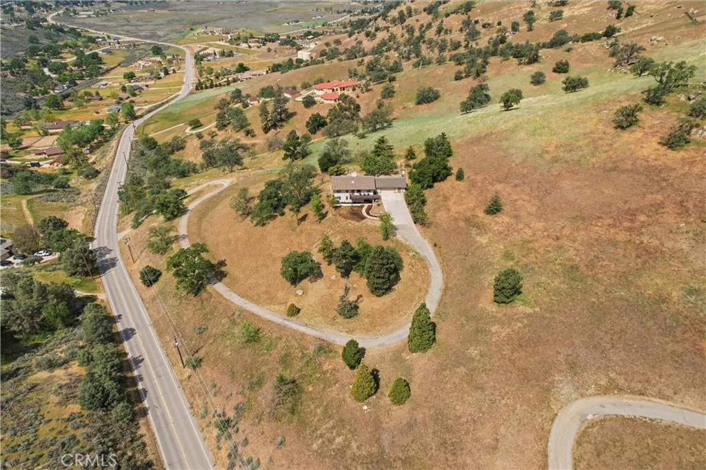 Additional image 36 of 26201 Cumberland Rd, Tehachapi, CA 93561