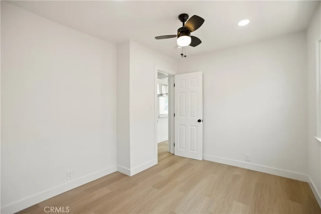 Additional image 38 of 1547 W 60th Place, Los Angeles, CA 90047