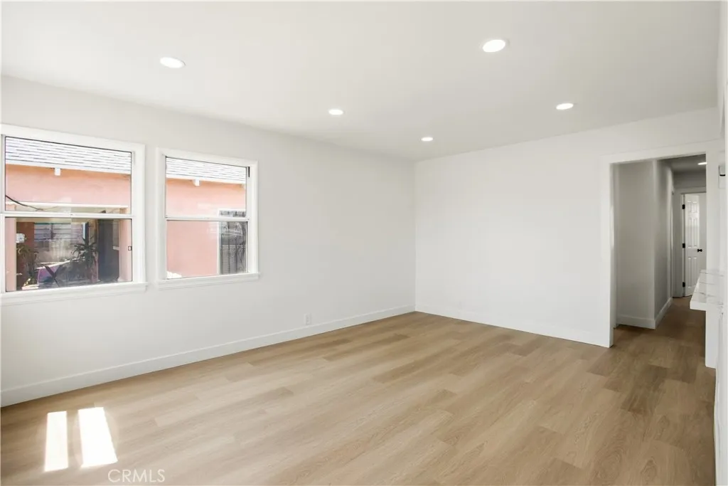 Additional image 32 of 1547 W 60th Place, Los Angeles, CA 90047
