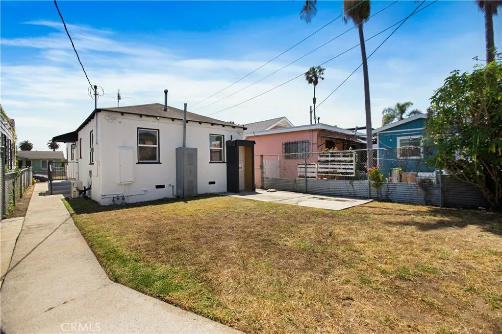 Additional image 46 of 1547 W 60th Place, Los Angeles, CA 90047