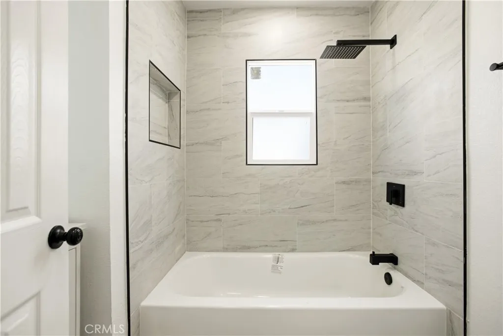 Additional image 40 of 1547 W 60th Place, Los Angeles, CA 90047