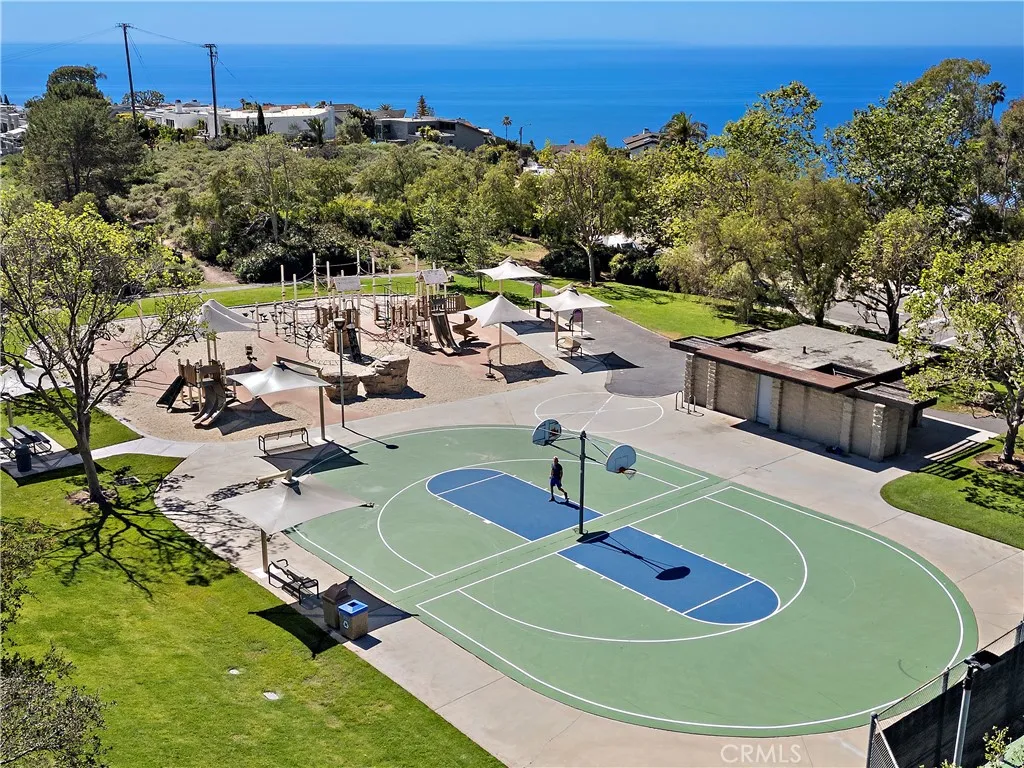 Additional image 83 of 725 Balboa Avenue, Laguna Beach, CA 92651