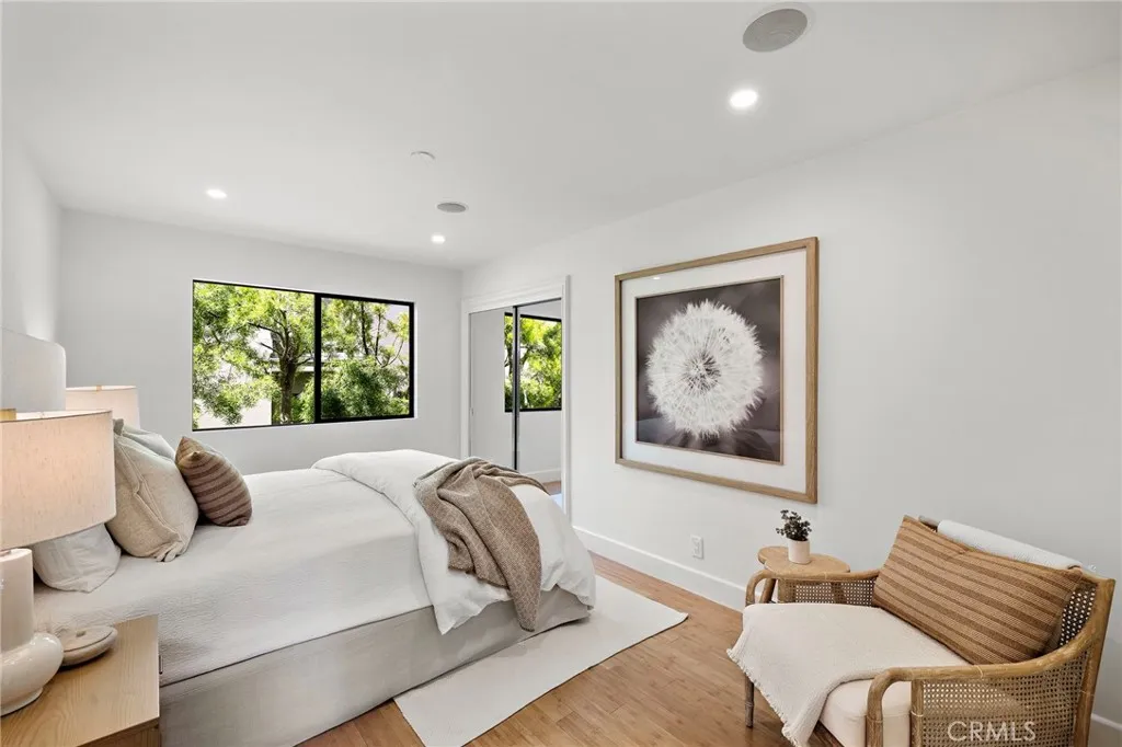 Additional image 33 of 725 Balboa Avenue, Laguna Beach, CA 92651