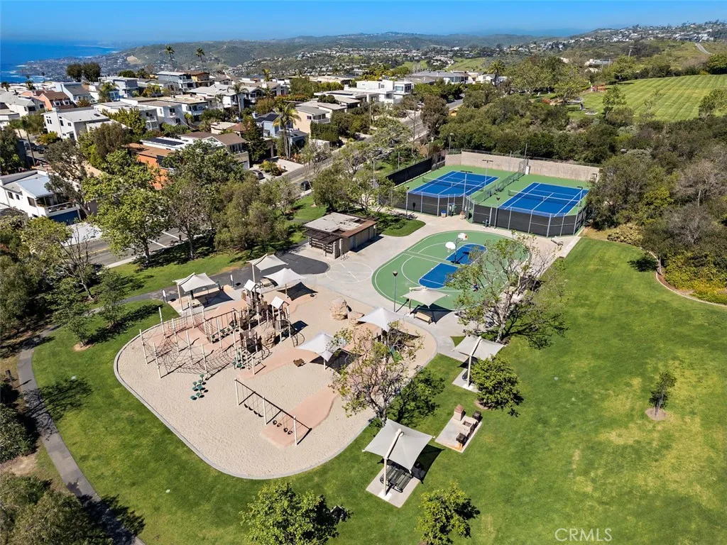 Additional image 82 of 725 Balboa Avenue, Laguna Beach, CA 92651