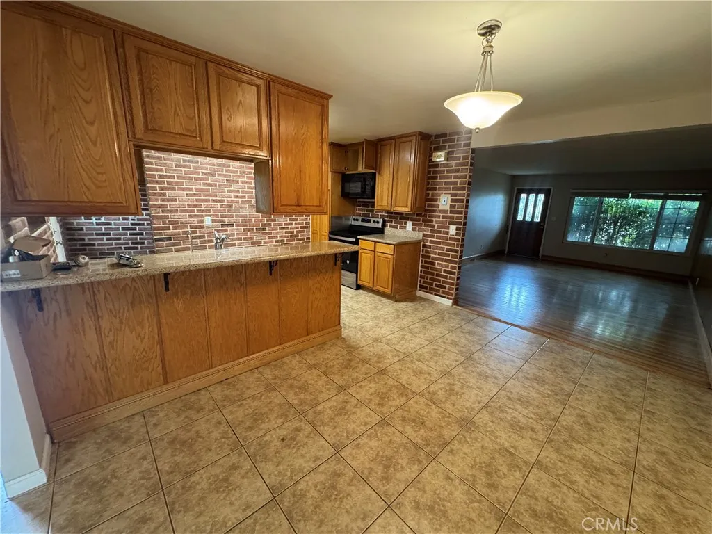 Additional image 9 of 6236 Alderley Street, San Diego, CA 92114