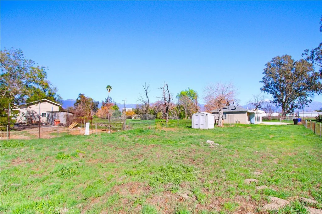 460 S Berkeley Avenue, San Bernardino, CA 92410