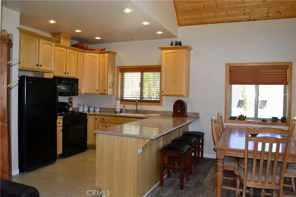 Additional image 10 of 2405 Symonds Dr, Pine Mountain Club, CA 93222