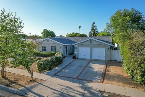 22437 Haynes Street, West Hills, CA MLS: SR25079890