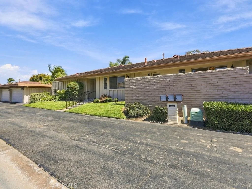 27121 Via Chiquero Unit B, San Juan Capistrano, CA 92675
