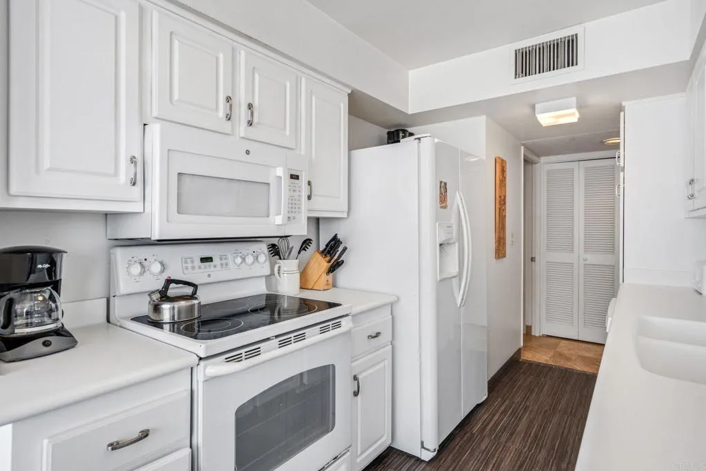 Additional image 80 of 1730 Avenida Del Mundo Unit 1007, Coronado, CA 92118