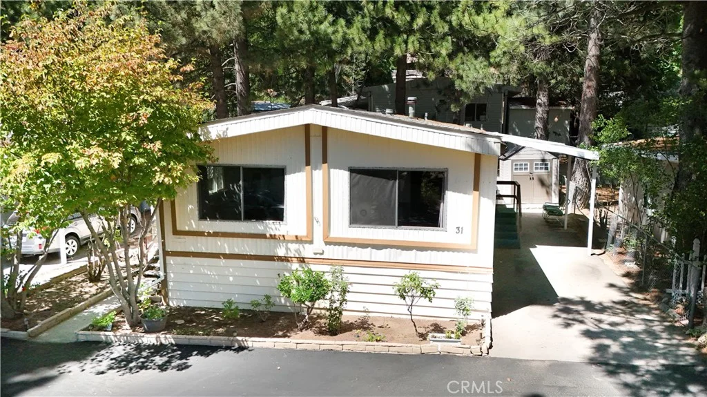 22899 Byron Road Unit 31, Crestline, CA 92325 photo 3