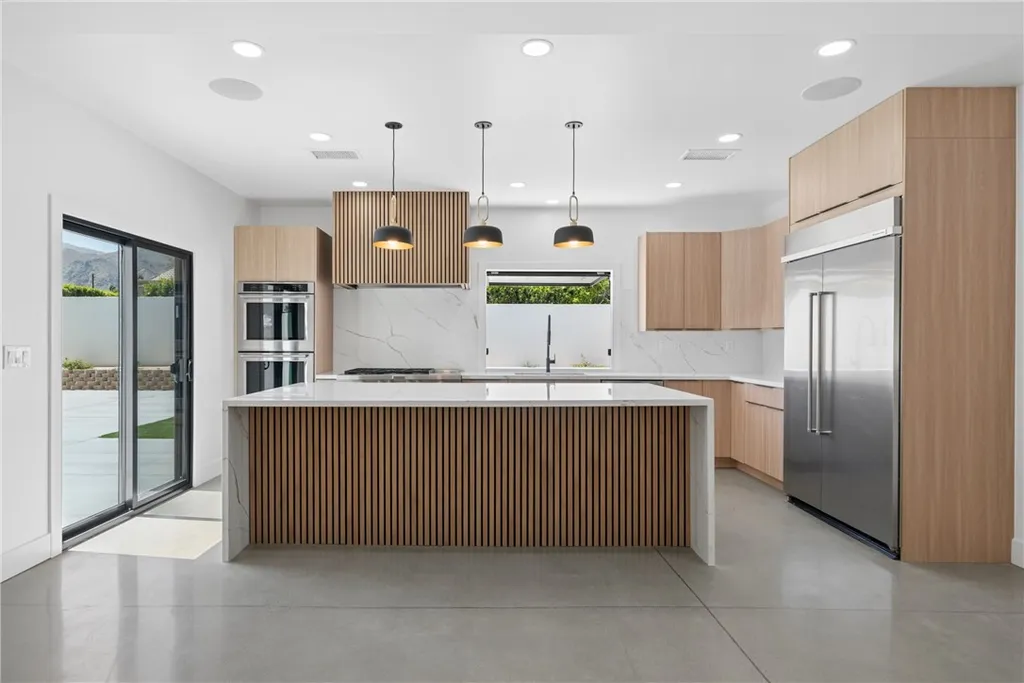 Additional image 24 of 54217 Eisenhower Dr, La Quinta, CA 92253