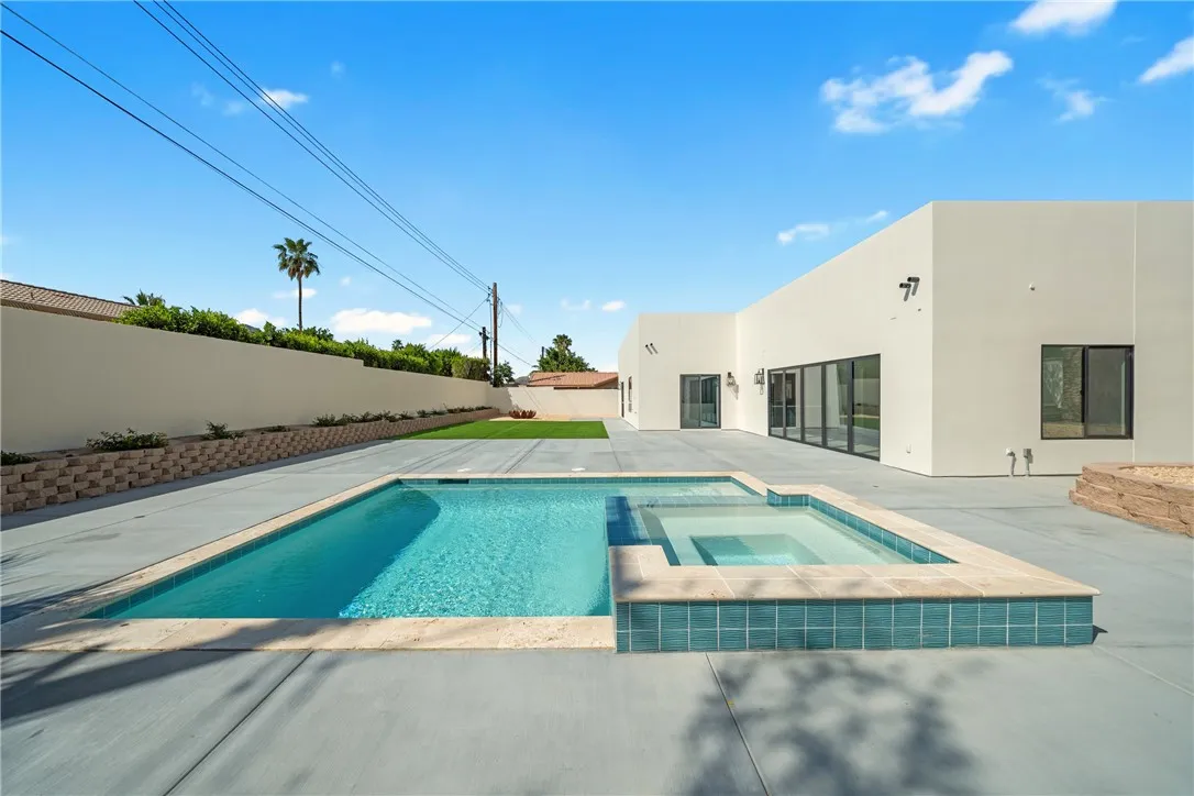 Additional image 120 of 54217 Eisenhower Dr, La Quinta, CA 92253