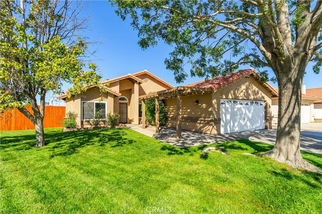 3301 Toby St, Rosamond, CA 93560 photo 4