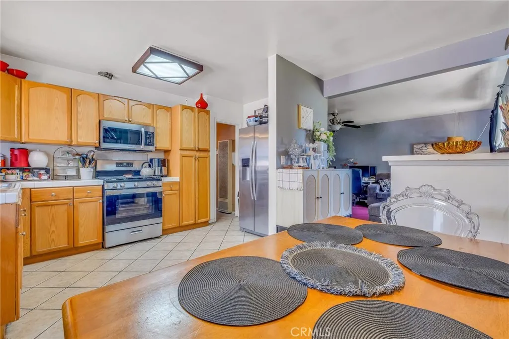 Additional image 42 of 575 E Fernleaf Ave, Pomona, CA 91766