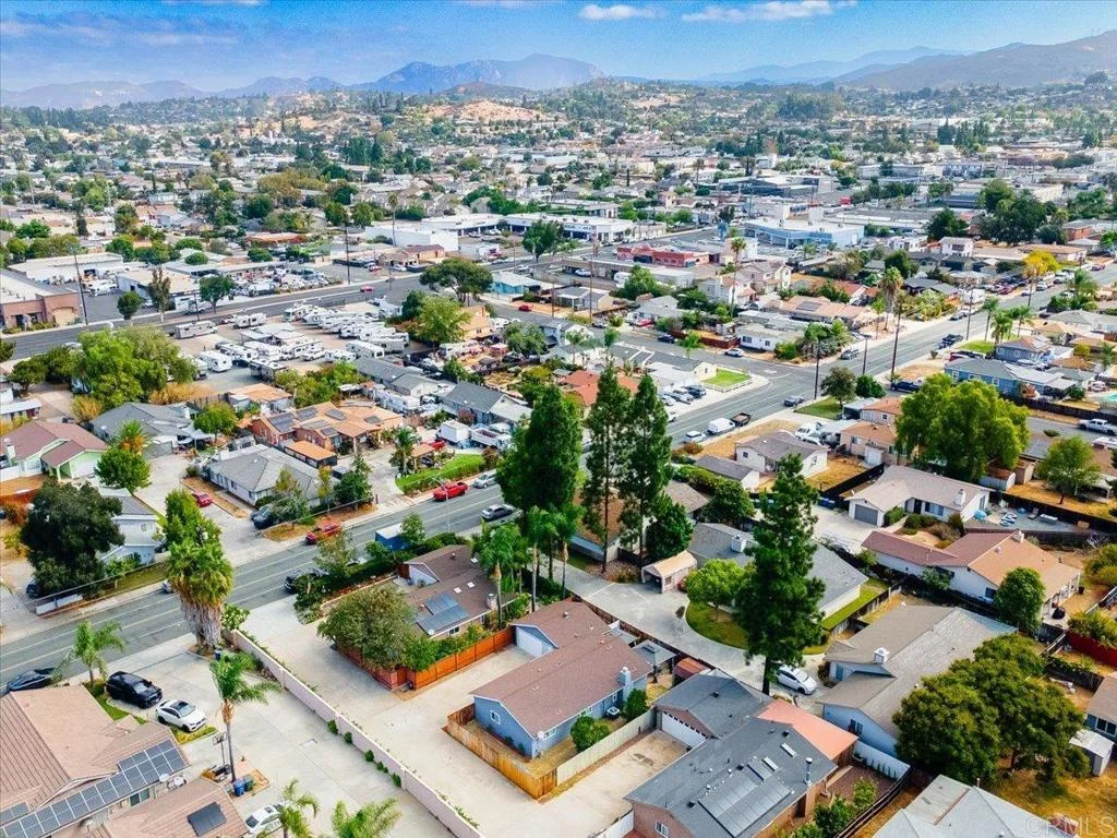 1165 Peach Avenue, El Cajon, CA 92021