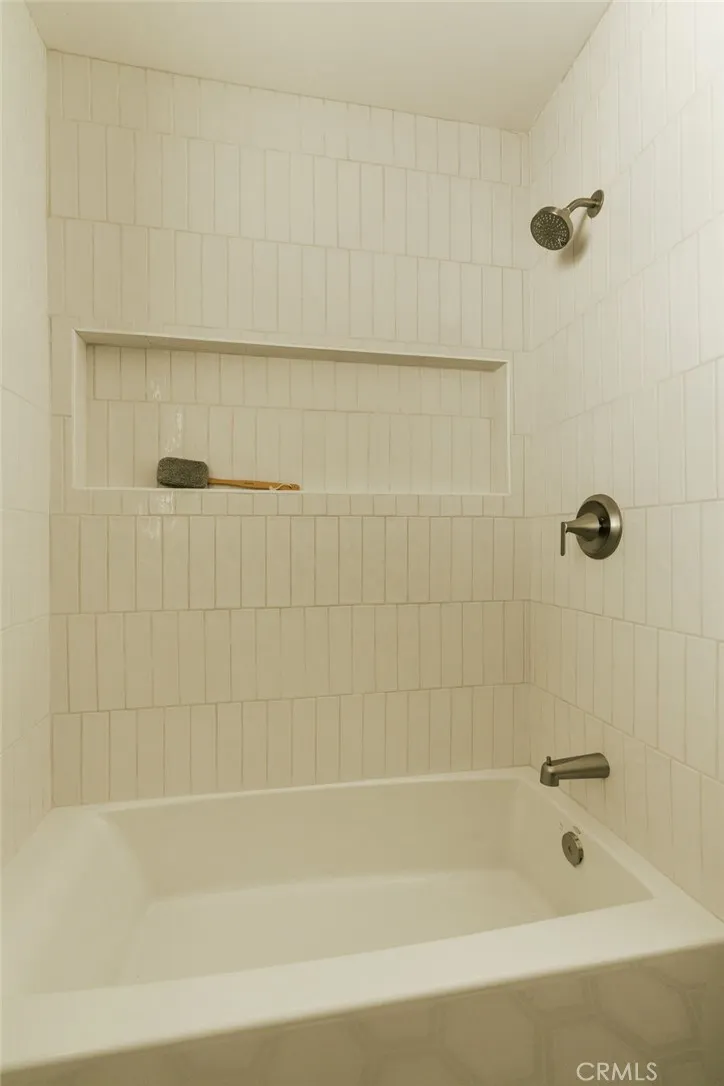 Additional image 89 of 5837 E Gossamer Street, Long Beach, CA 90808