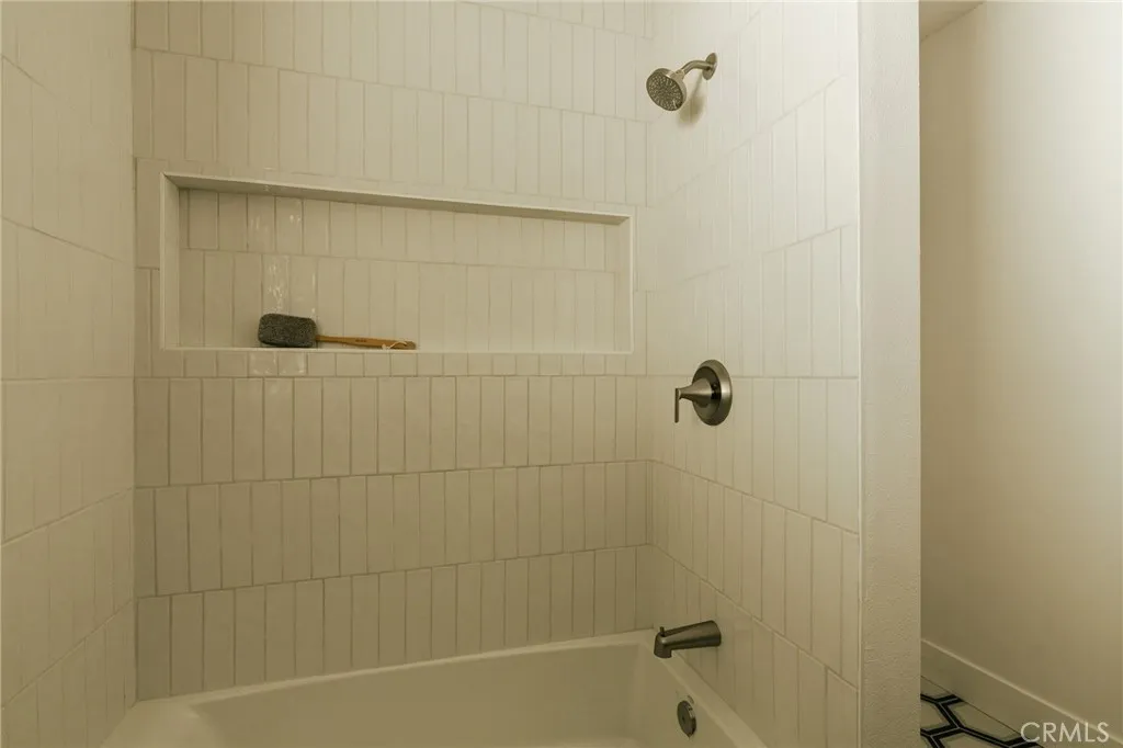 Additional image 36 of 5837 E Gossamer Street, Long Beach, CA 90808