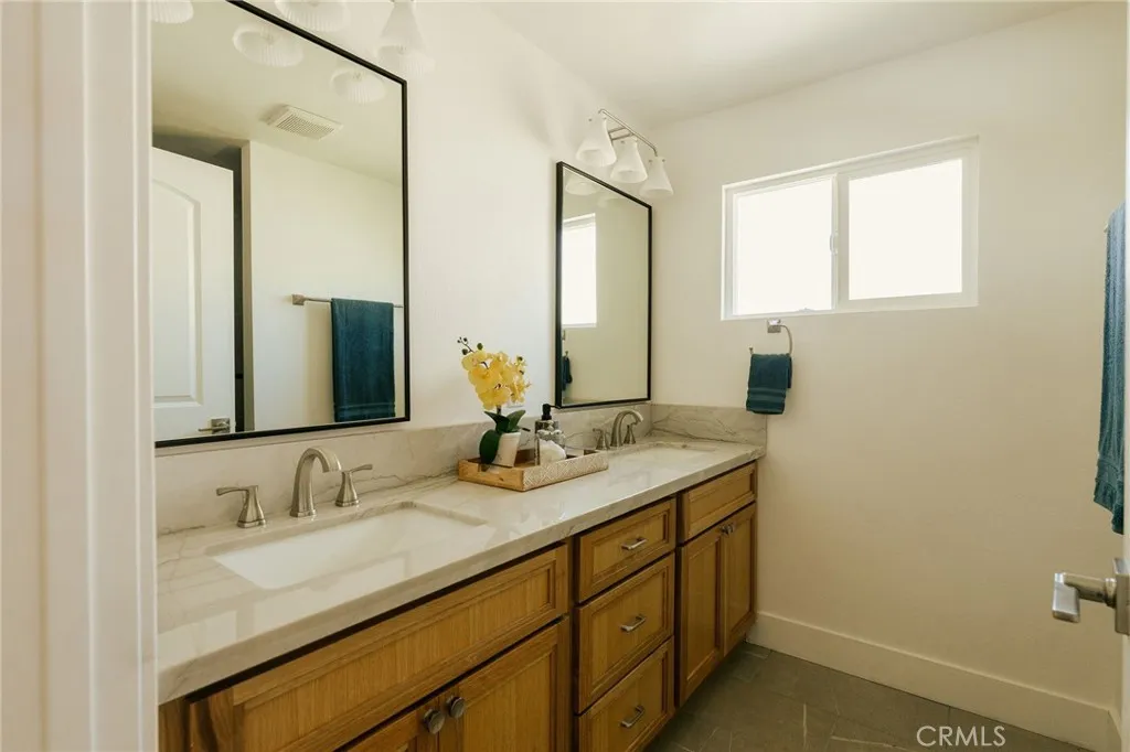 Additional image 30 of 5837 E Gossamer Street, Long Beach, CA 90808