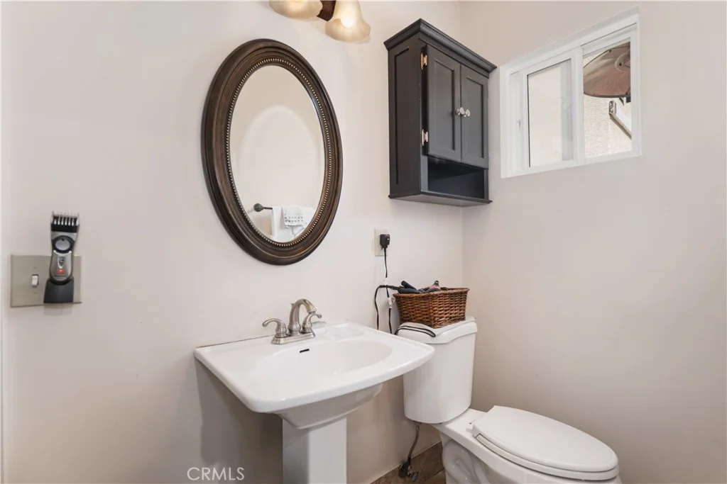 6238 Longridge Avenue, Van Nuys, CA 91401
