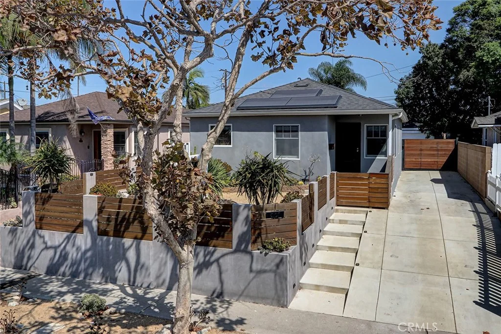 5107 W 136th St, Hawthorne, CA 90250