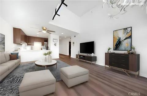 450 E 4th Street Unit 445, Santa Ana, CA MLS: NP25061935