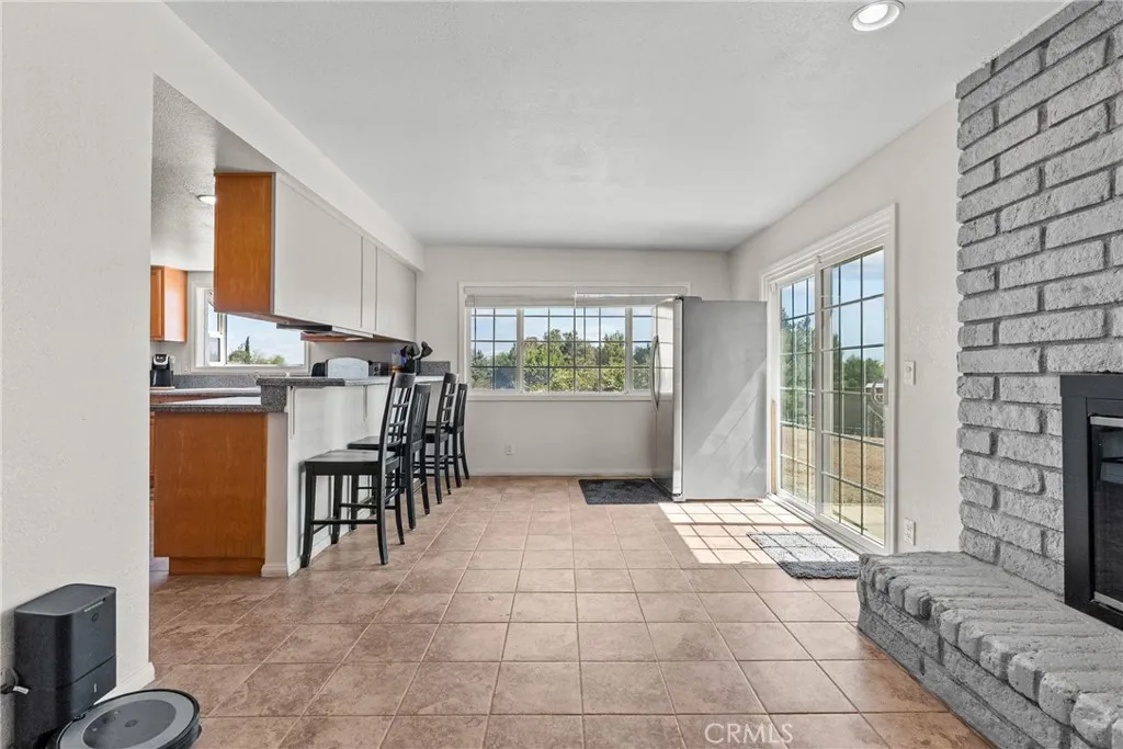 Additional image 10 of 3521 E Avenue T4, Palmdale, CA 93550