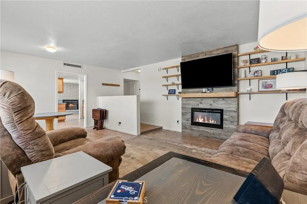 Additional image 88 of 3521 E Avenue T4, Palmdale, CA 93550