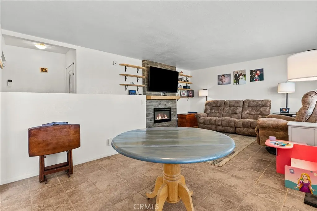 Additional image 84 of 3521 E Avenue T4, Palmdale, CA 93550