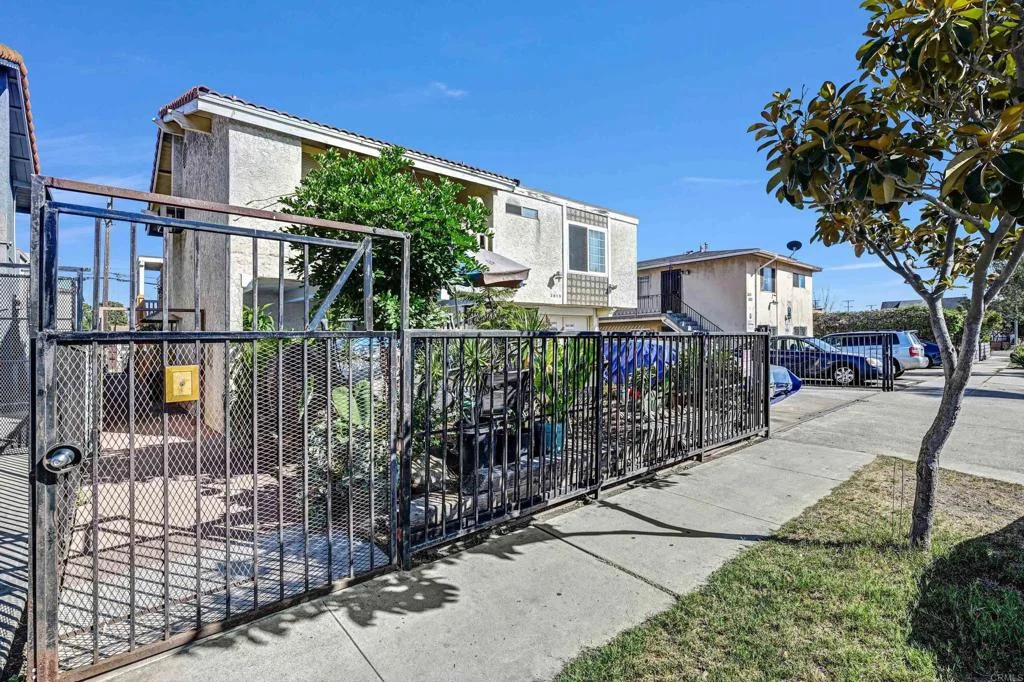 3819 47th Street #6, San Diego, CA 92105