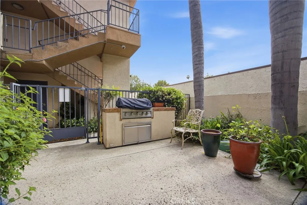 Additional image 63 of 15455 Sherman Way Unit 27, Van Nuys, CA 91406