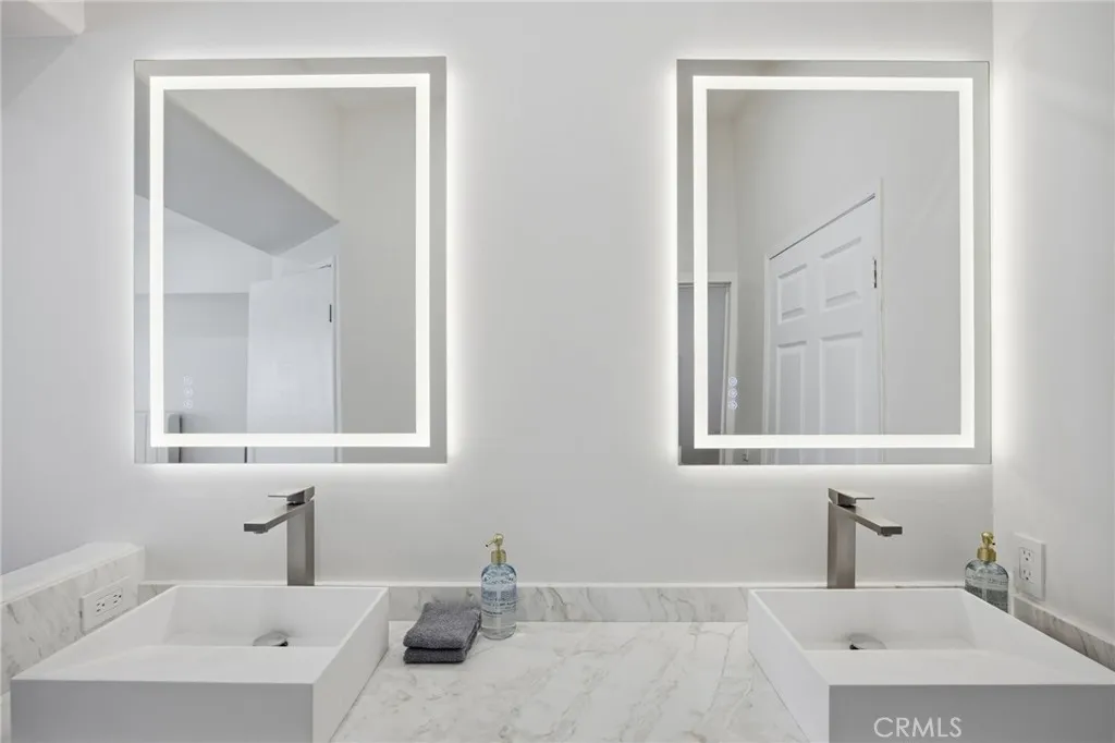 Additional image 48 of 15455 Sherman Way Unit 27, Van Nuys, CA 91406