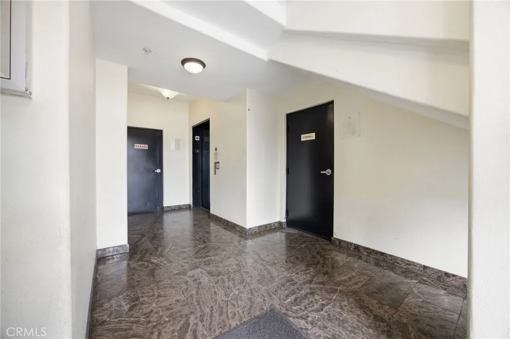 Additional image 64 of 15455 Sherman Way Unit 27, Van Nuys, CA 91406