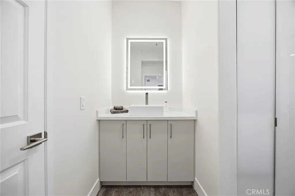 Additional image 53 of 15455 Sherman Way Unit 27, Van Nuys, CA 91406