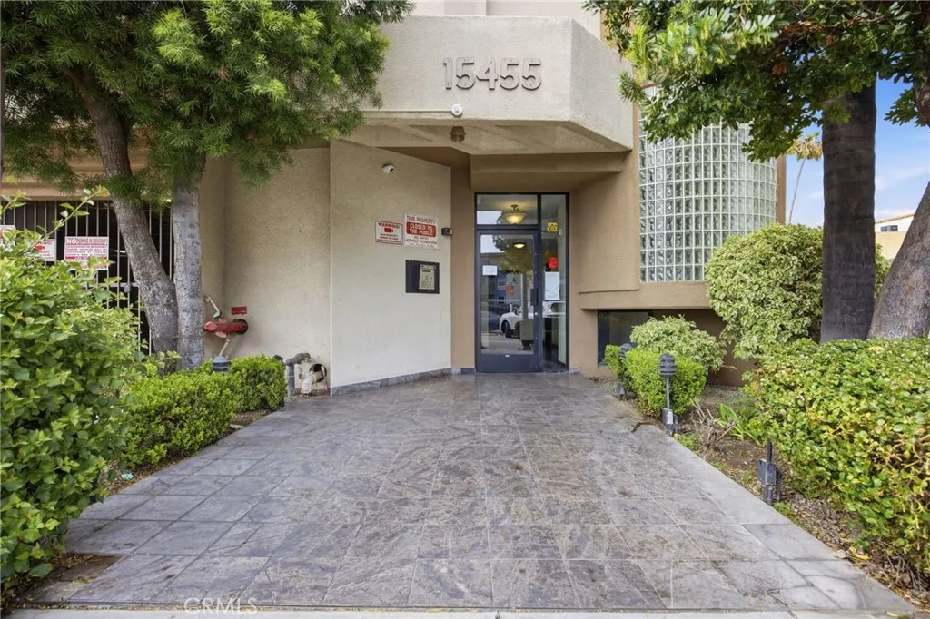 Additional image 31 of 15455 Sherman Way Unit 27, Van Nuys, CA 91406