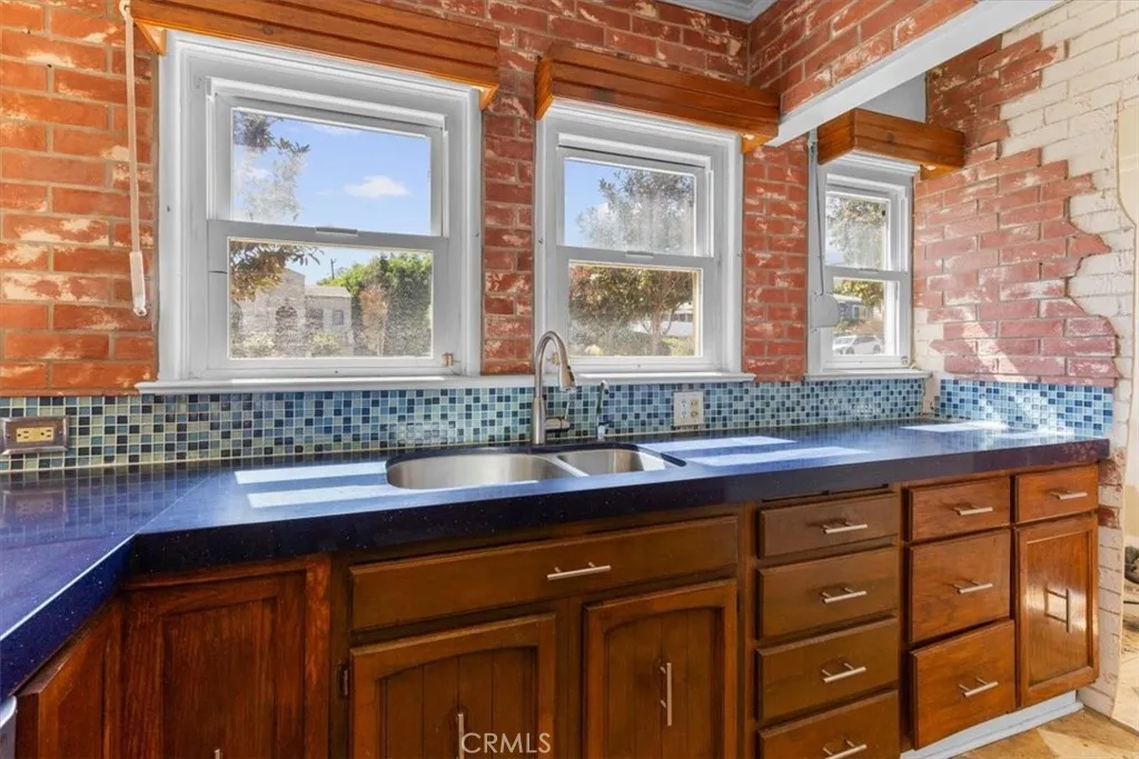 Additional image 24 of 4930 Chesley Ave, View Park, CA 90043