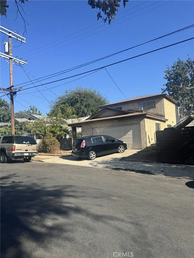 6126 Poppy Peak Dr, Los Angeles, CA 90042