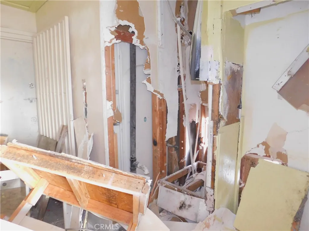 Additional image 12 of 1640 E 3rd Street, Highland, CA 92410