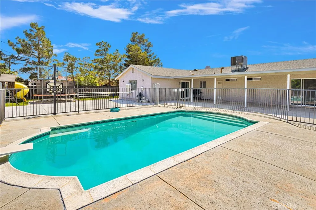 Additional image 52 of 12575 Tesuque Road, Apple Valley, CA 92308
