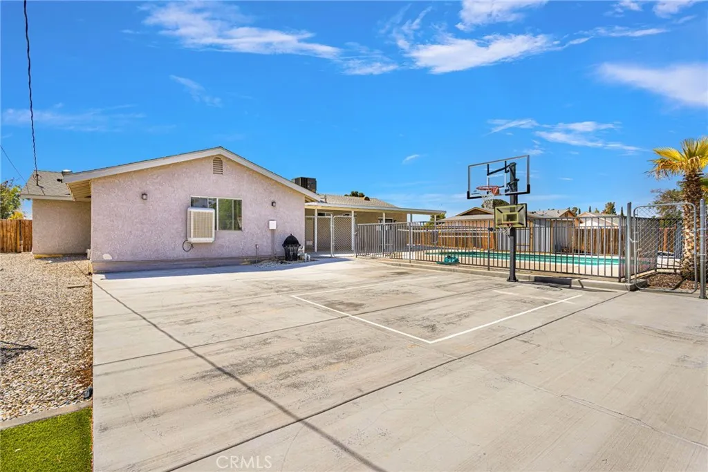 Additional image 37 of 12575 Tesuque Road, Apple Valley, CA 92308