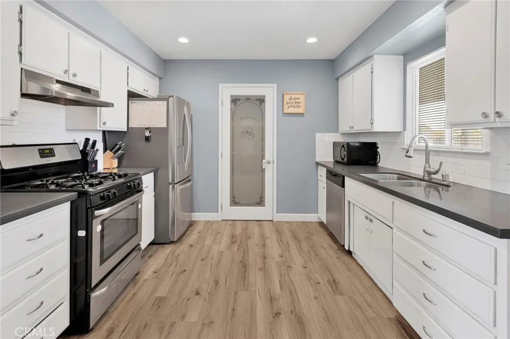 Additional image 61 of 12575 Tesuque Road, Apple Valley, CA 92308