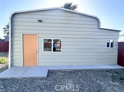 1190 S San Jacinto Avenue Unit E, San Jacinto, CA MLS: SW25097475