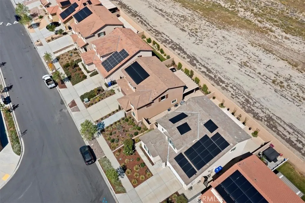 Additional image 85 of 15816 Parry Peak Dr, Fontana, CA 92336