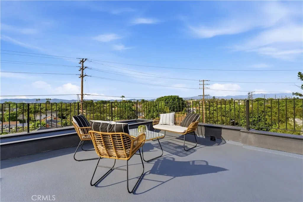 Additional image 14 of 3601 Mclaughlin Avenue, Los Angeles, CA 90066