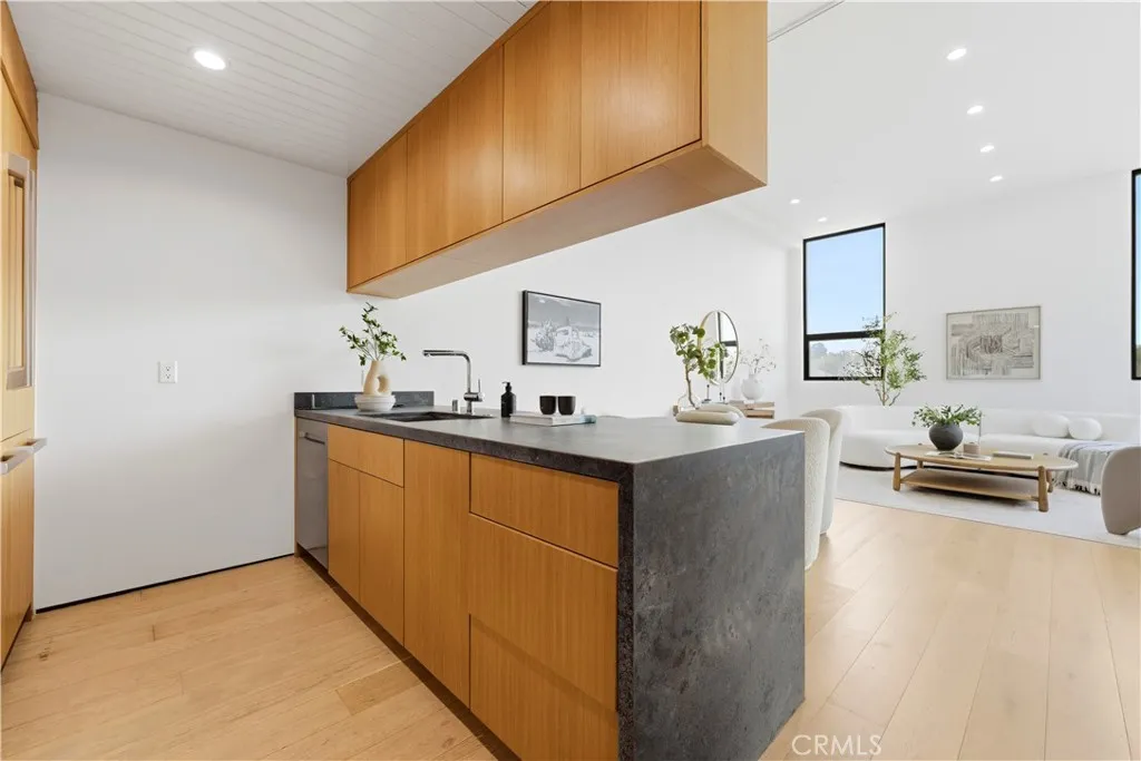 Additional image 6 of 3601 Mclaughlin Avenue, Los Angeles, CA 90066