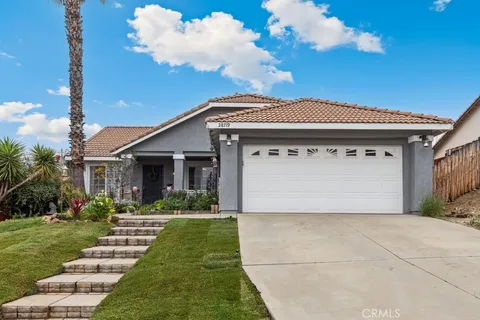 28719 Eridanus Drive, Menifee, CA MLS: SW25089235