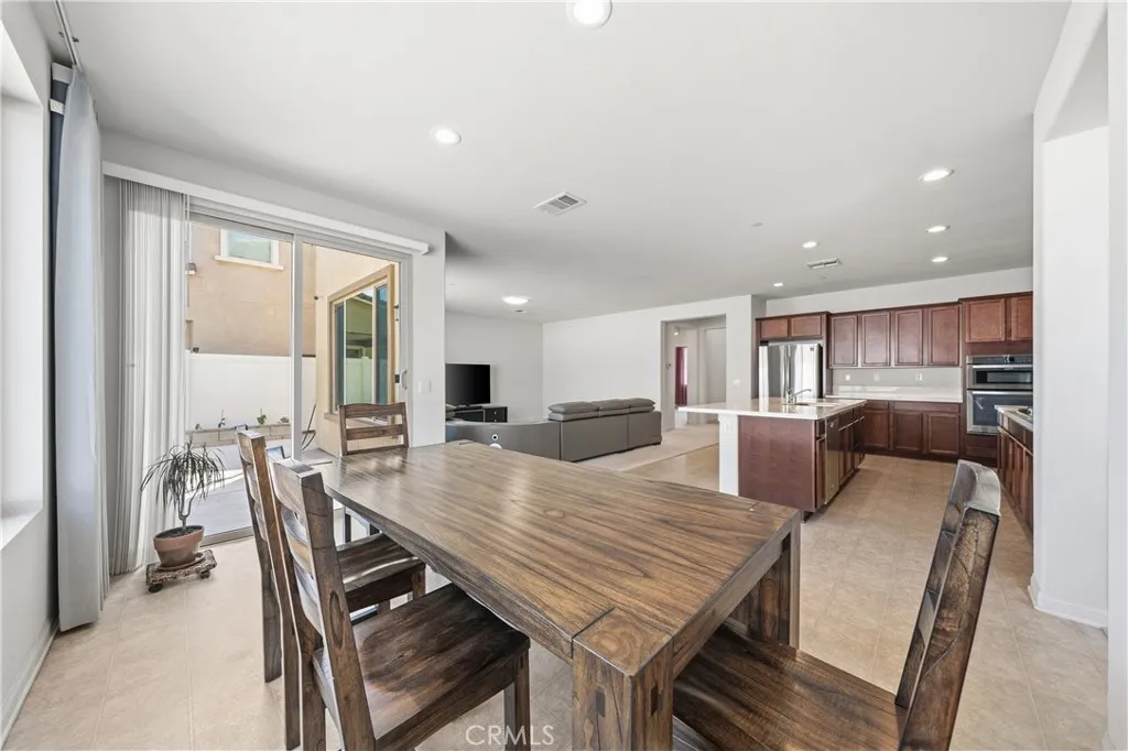 Additional image 11 of 11083 Coral Drive, Jurupa Valley, CA 91752