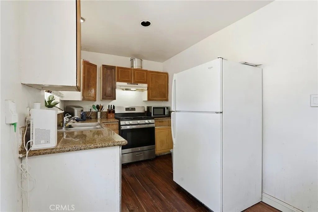 Additional image 14 of 1103 W Milling St, Lancaster, CA 93534